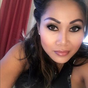 Meet your Posher, Vieng